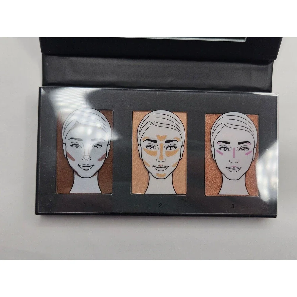 Younique Sculpting Trio Contour in Medium New in Box